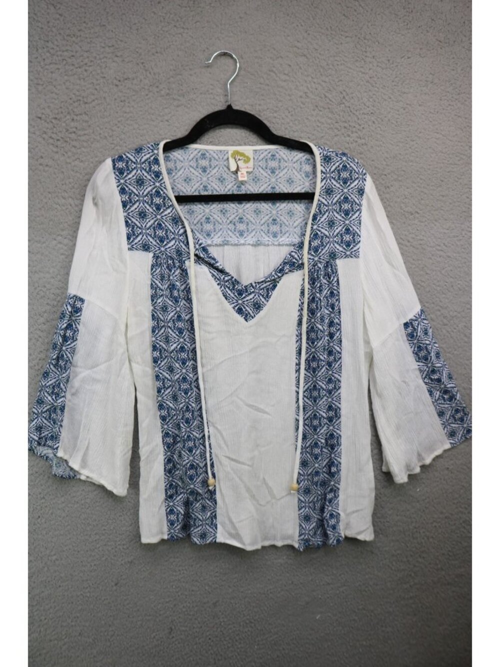 Fig & Flower 3/4 Bell Sleeves Tunic-Medium-Boho-Tassels
